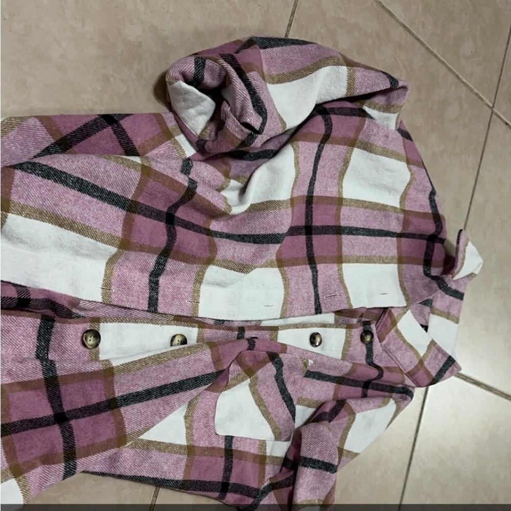 Cute oversized shaket!